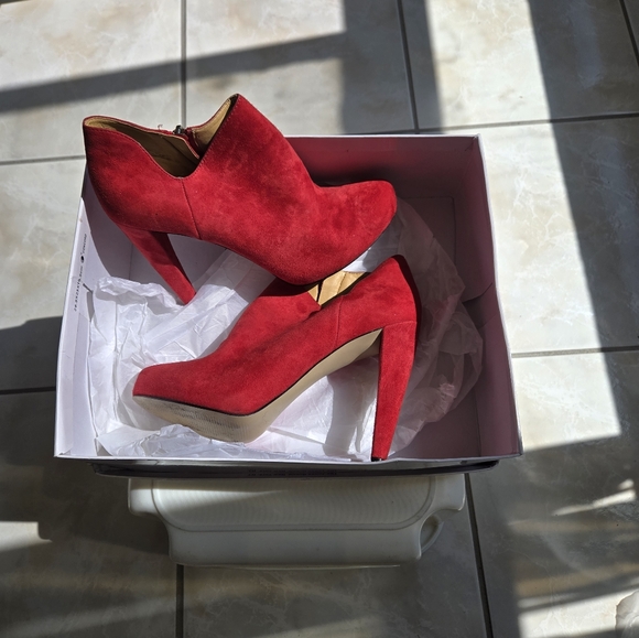 Red  Suede Ankle Boots - Picture 2 of 2